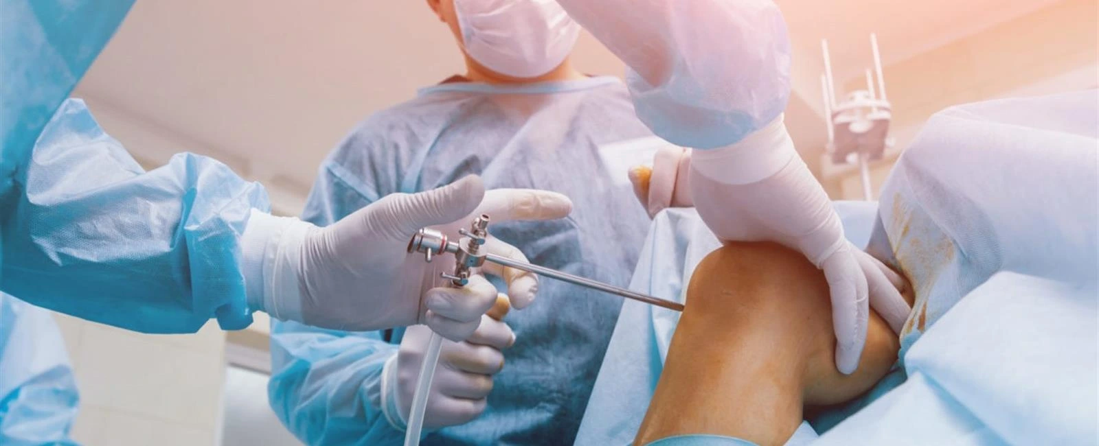 Practicing Arthroscopy and Sports Surgery